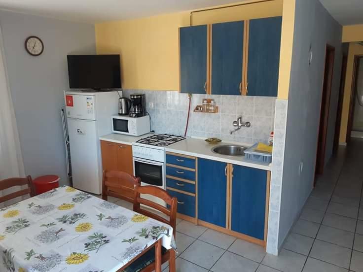 Apartmani Katica Vir Exterior foto