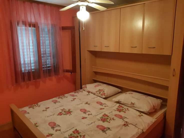 Apartmani Katica Vir Exterior foto