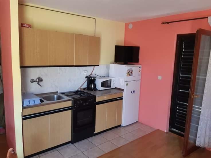Apartmani Katica Vir Exterior foto